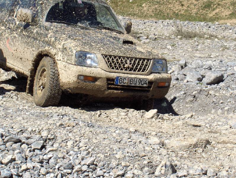 40 un vehicule etranger.JPG
